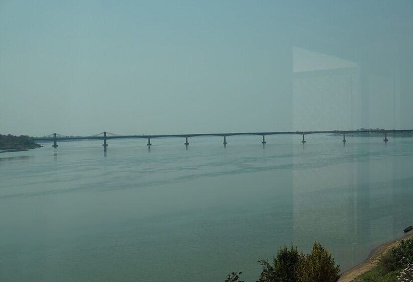 هتل Mekong Paradise Resort