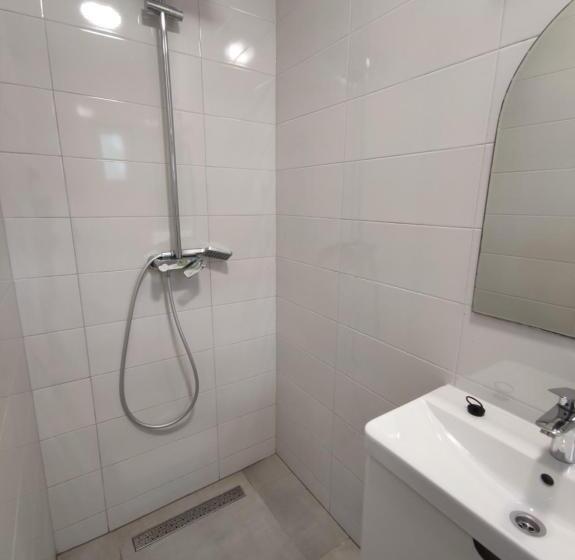 Subtub Hostel Makarska