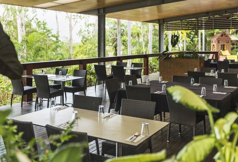 ホテル Albatross Bay Resort