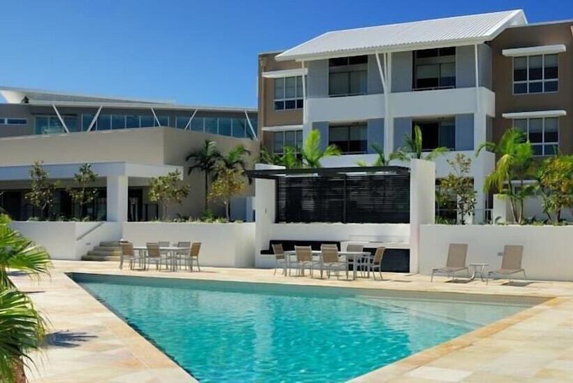 בית מלון כפרי Chancellor Executive Apartments