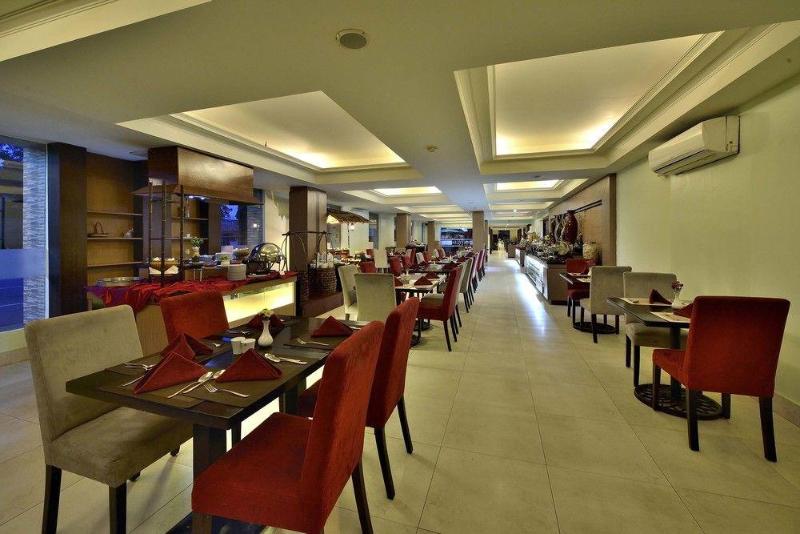 هتل Dafam Cilacap