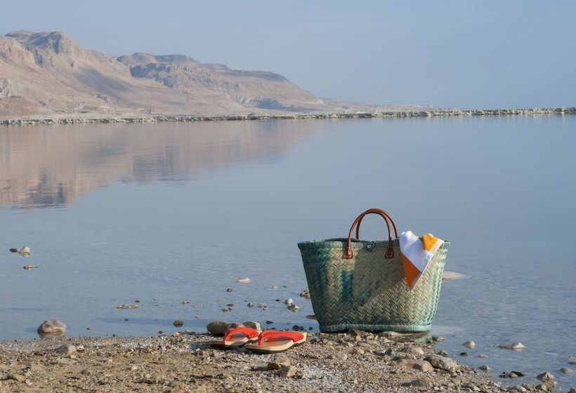 בית מלון כפרי David Dead Sea Resort & Spa