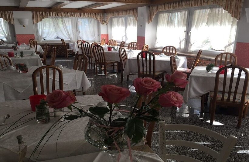 هتل Fedaia Joy B&b