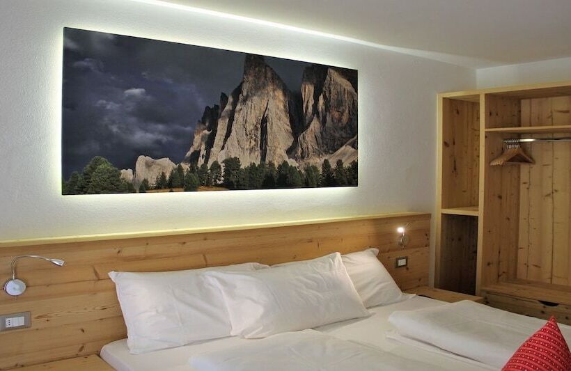 هتل Fedaia Joy B&b