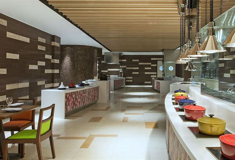 هتل Four Points By Sheraton Sandakan