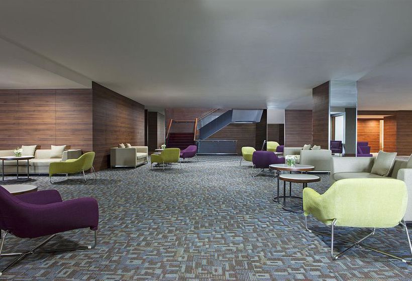 هتل Four Points By Sheraton Sandakan