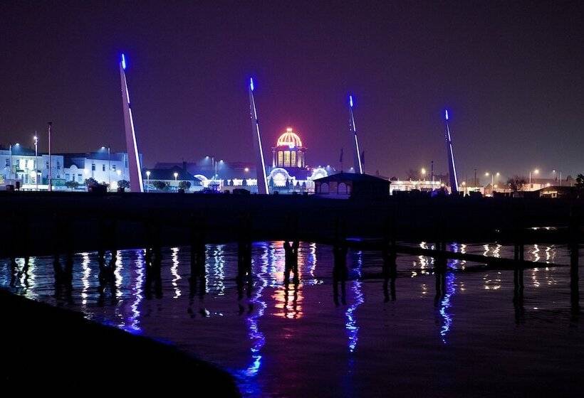 هتل Holiday Inn Southend, An Ihg