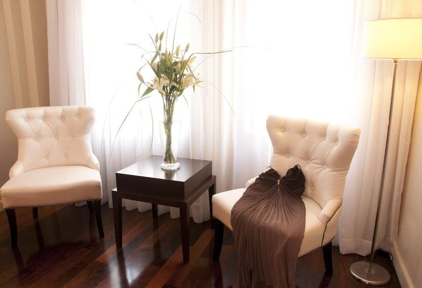 هتل Kenton Palace Buenos Aires