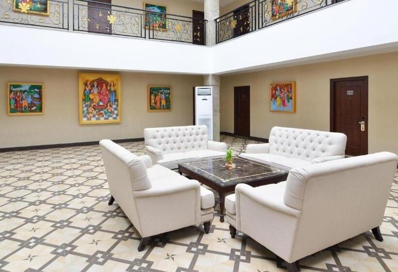 בית מלון כפרי Orchha Palace And Convention Centre