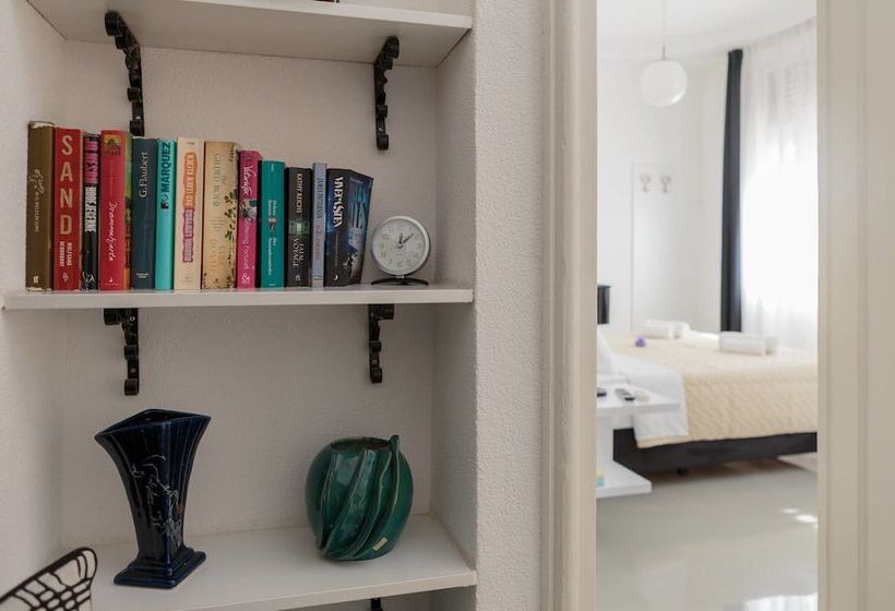 هتل Plr Accommodation