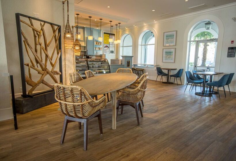 Prestige Oceanfront Resort, Worldhotels Luxury