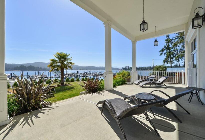 Prestige Oceanfront Resort, Worldhotels Luxury