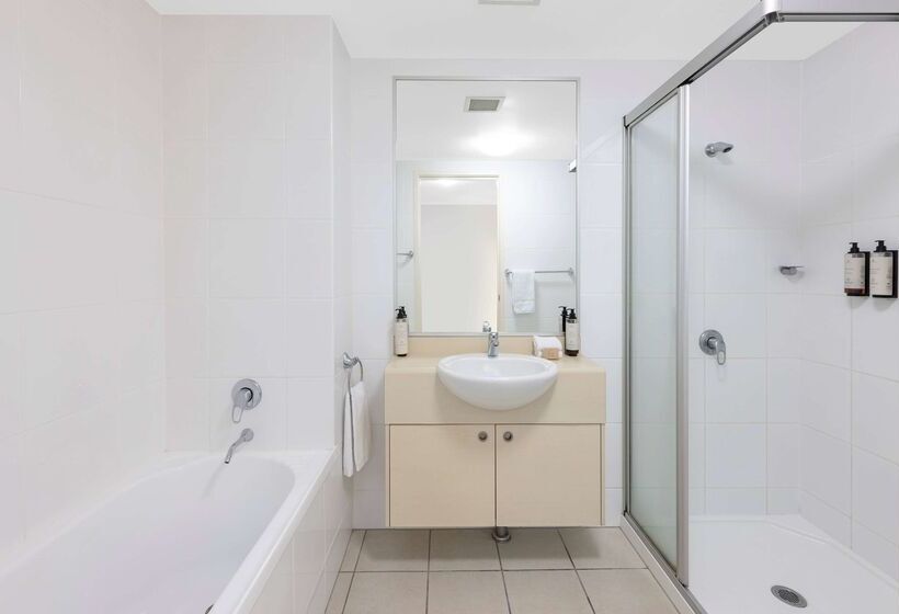 فندق Ramada By Wyndham Marcoola Beach