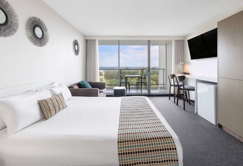 فندق Ramada By Wyndham Marcoola Beach