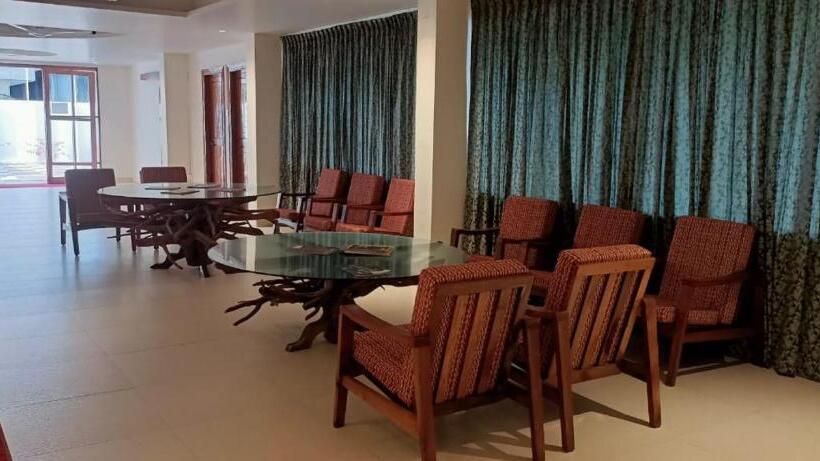 בית מלון כפרי Sea Face