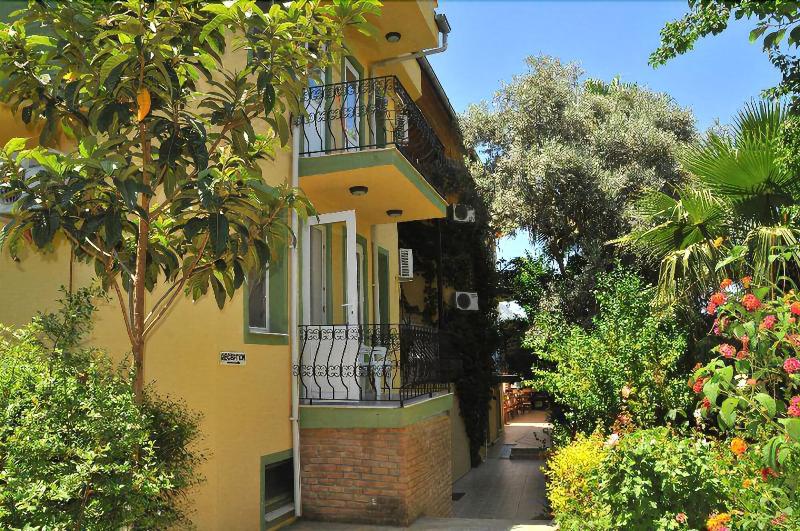 California Apart Otel