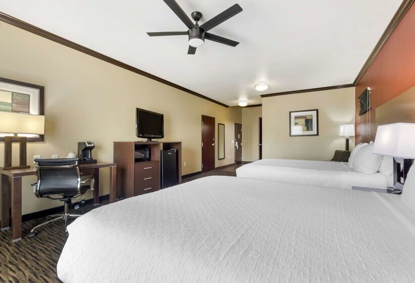 هتل Best Western Plus Classic Inn And Suites