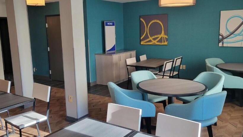 فندق Best Western Doswell