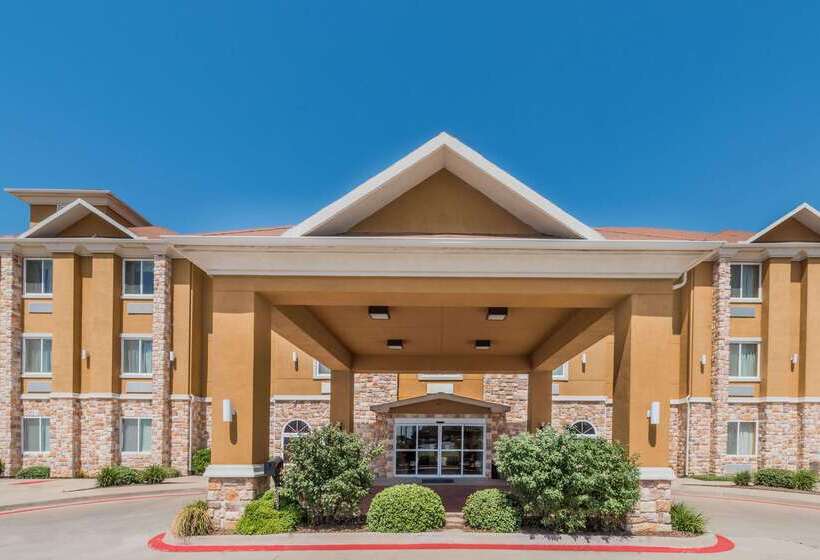 هتل Days Inn & Suites By Wyndham Cleburne Tx