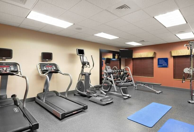 בית מלון כפרי Hampton Inn & Suites San Luis Obispo