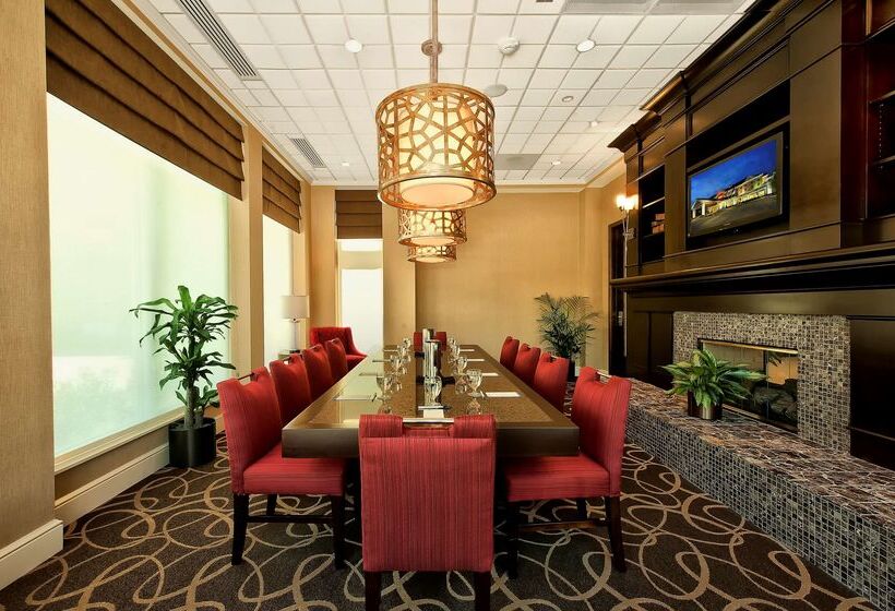 هتل Hilton Garden Inn Columbia Northeast