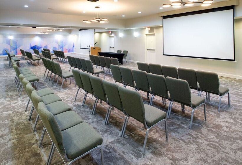 בית מלון כפרי Hilton Garden Inn Denton