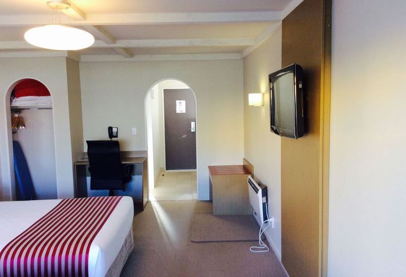 בית מלון כפרי Lake Rotorua