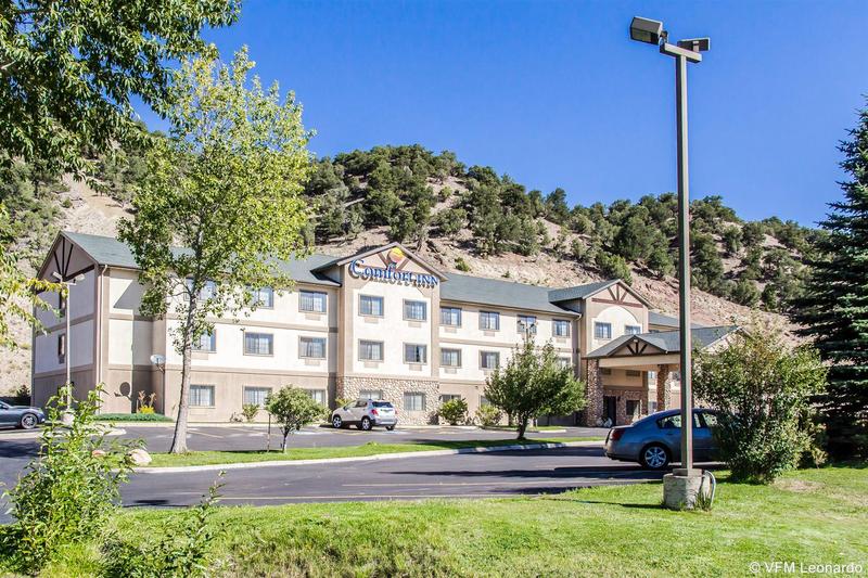 هتل Quality Inn & Suites Vail Valley