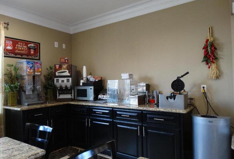 בית מלון כפרי Regency Inn & Suites  Baytown