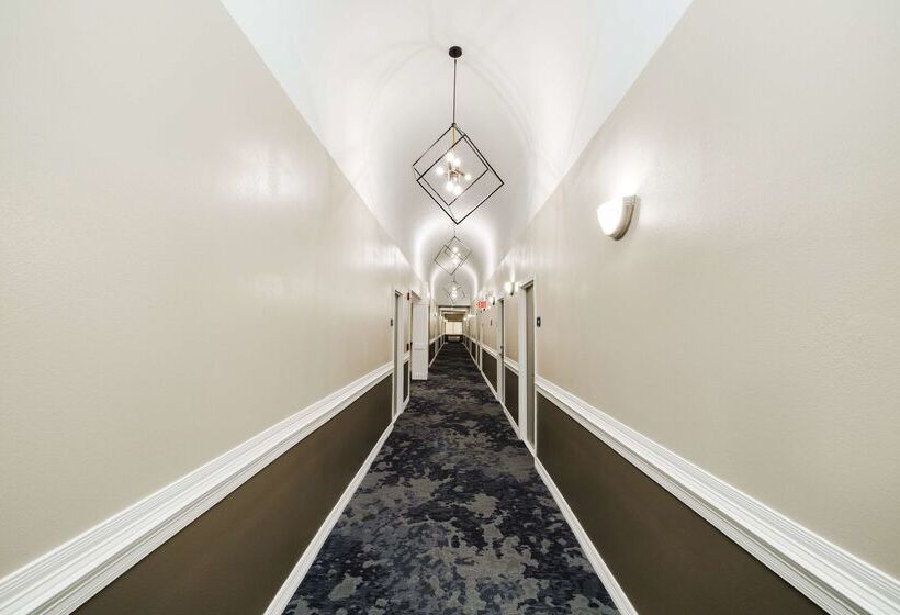 فندق Surestay Studio By Best Western Conroe Downtown