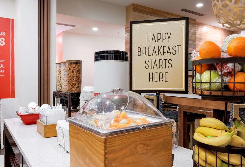 Hampton Inn & Suites Orange Beach/gulf Front