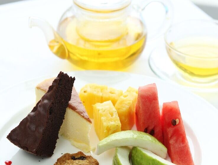 هتل Check Inn Select Taipei Yamgmingshan