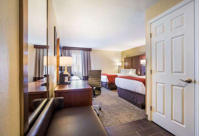 호텔 Comfort Inn & Suites Fairborn Near Wright Patterson Afb