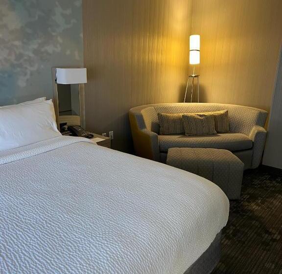 בית מלון כפרי Courtyard By Marriott Livermore