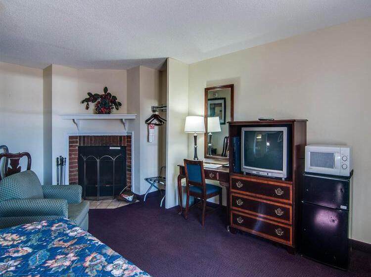 酒店 Econo Lodge Glade Springs I 81