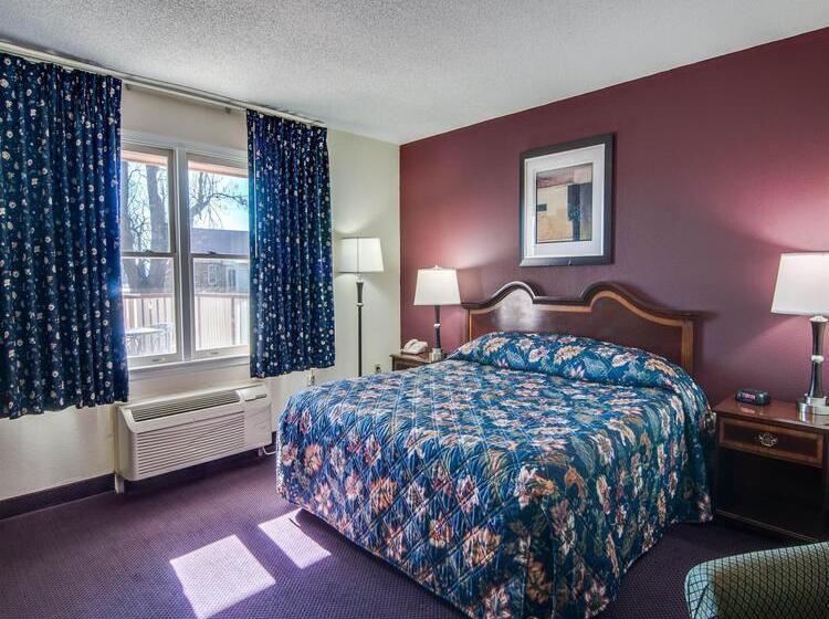 酒店 Econo Lodge Glade Springs I 81