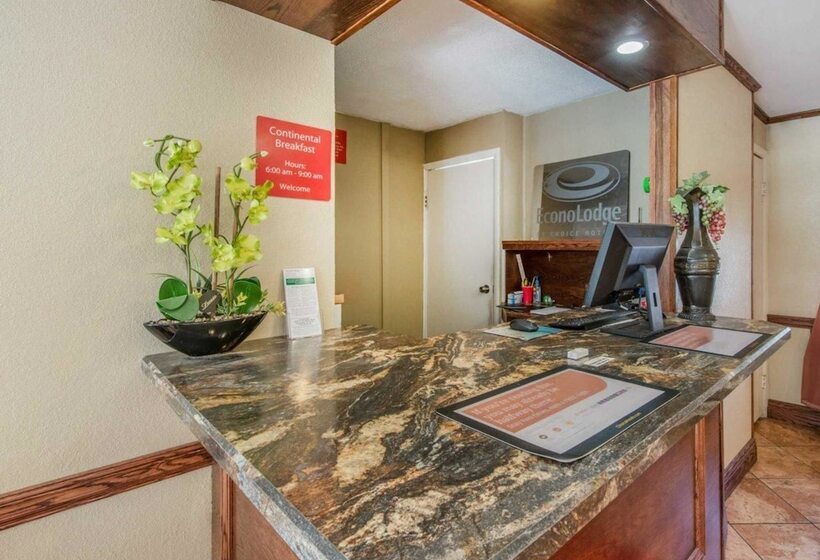 ホテル Econo Lodge