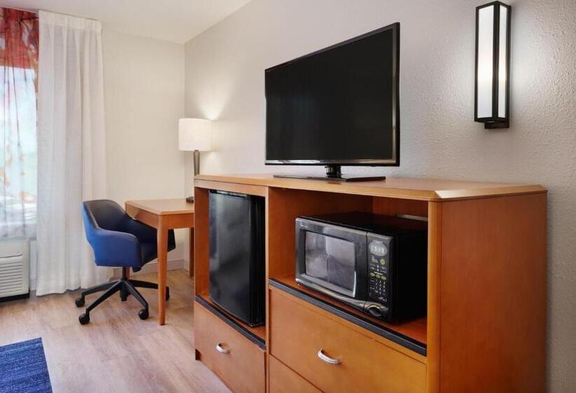 בית מלון כפרי Fairfield Inn & Suites By Marriott Hinesville Fort Stewart