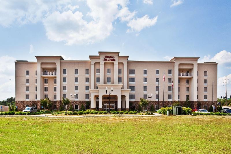 בית מלון כפרי Hampton Inn & Suites Lanett West Point