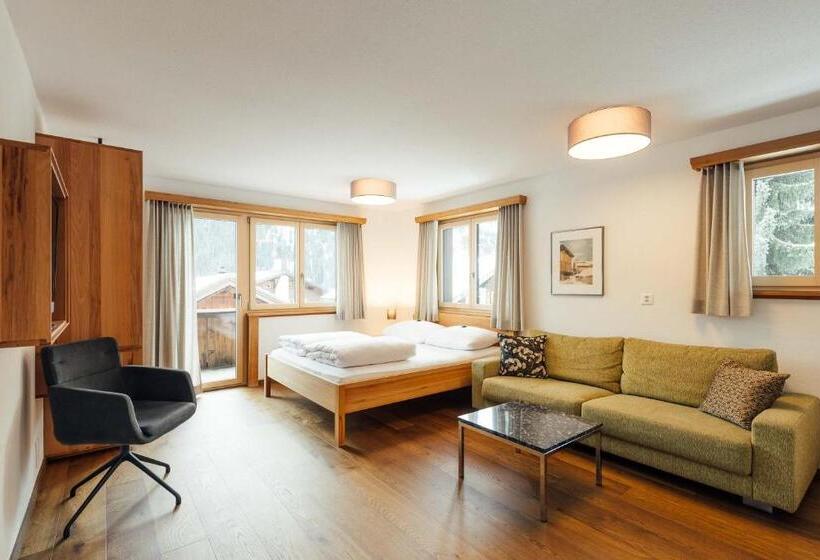 ホテル Krüzli   Dapi 1914