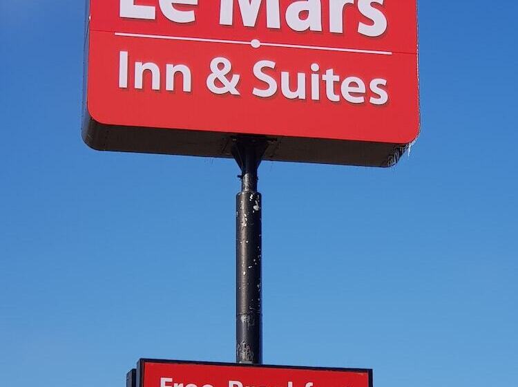 ホテル Le Mars Inn And Suites