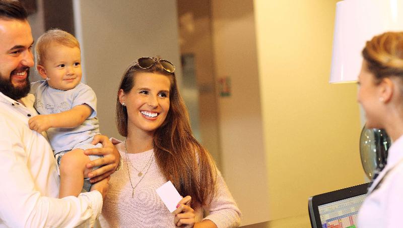 هتل Magnuson Grand Rushmore View