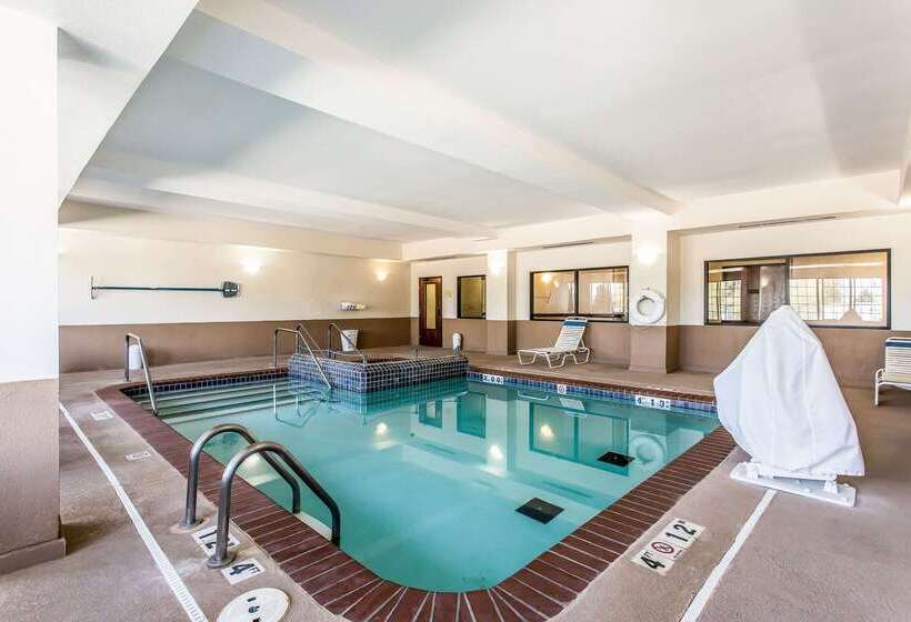 فندق Quality Inn & Suites