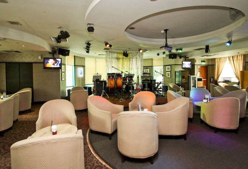 هتل The Residence At Singapore Recreation Club