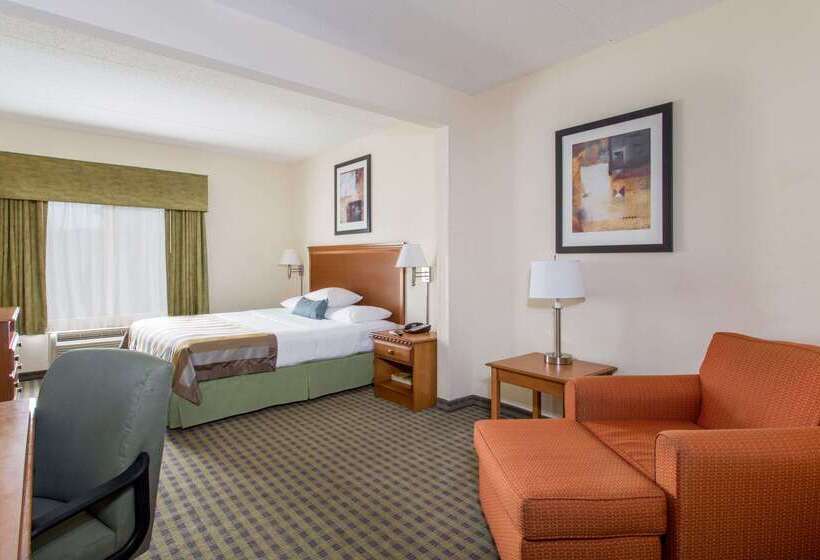 فندق Wingate By Wyndham Atlanta Fairburn