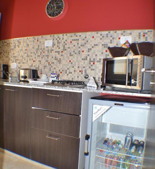 Kube Apartments Express