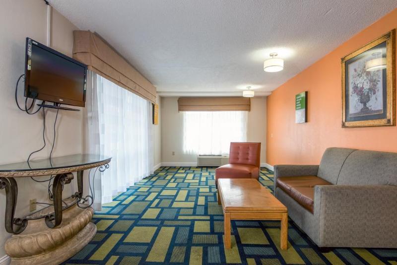 Motel 6kenly, Nc