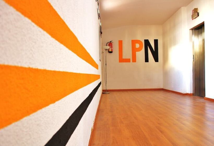 Apartaments La Perla Negra