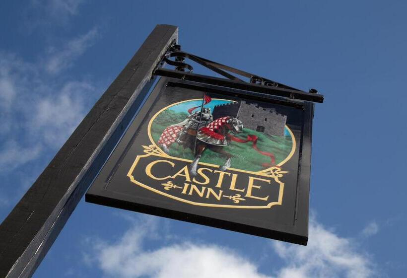צימר Castle Inn