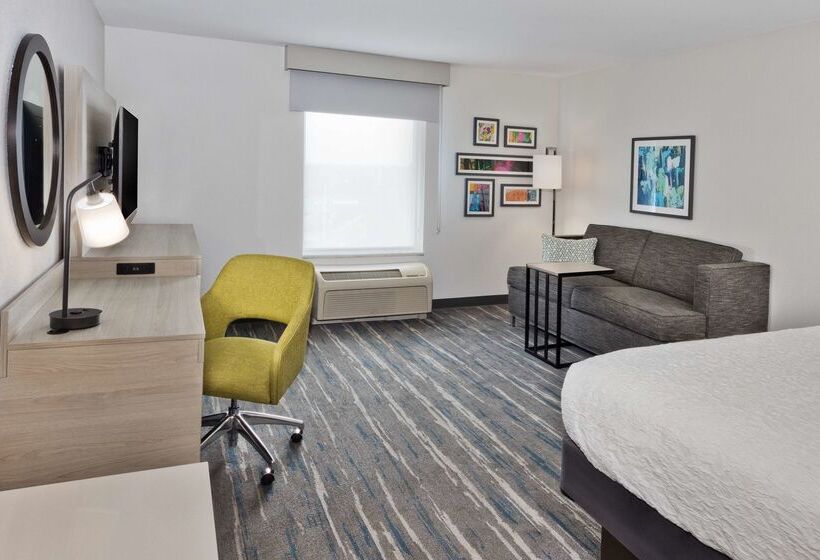 Hampton Inn & Suites Phenix City  Columbus Area